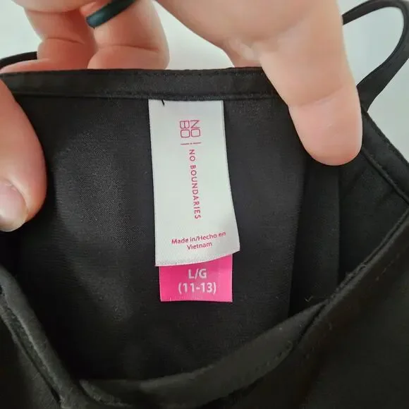 No Boundaries Women Strappy Satin Tank Top Sz L Black Flowy Soft - Picture 5 of 10